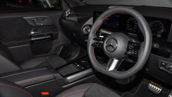 2026 Mercedes-Benz GLA-Class H247 GLA200 SUV image 7
