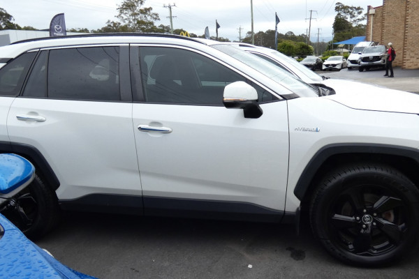 2019 Toyota RAV4 AXAH52R CRUISER 2WD HYBRID SUV Image 4