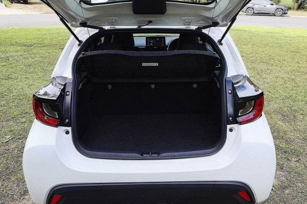 2021 Toyota Yaris MXPA10R Ascent Sport Hatch Image 6