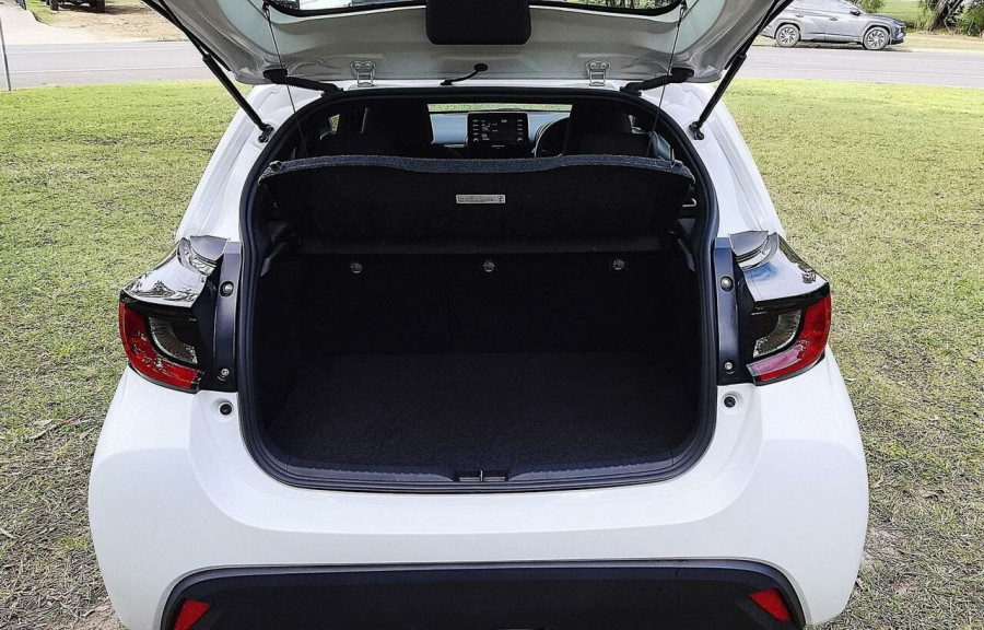 2021 Toyota Yaris MXPA10R Ascent Sport Hatch Image 6