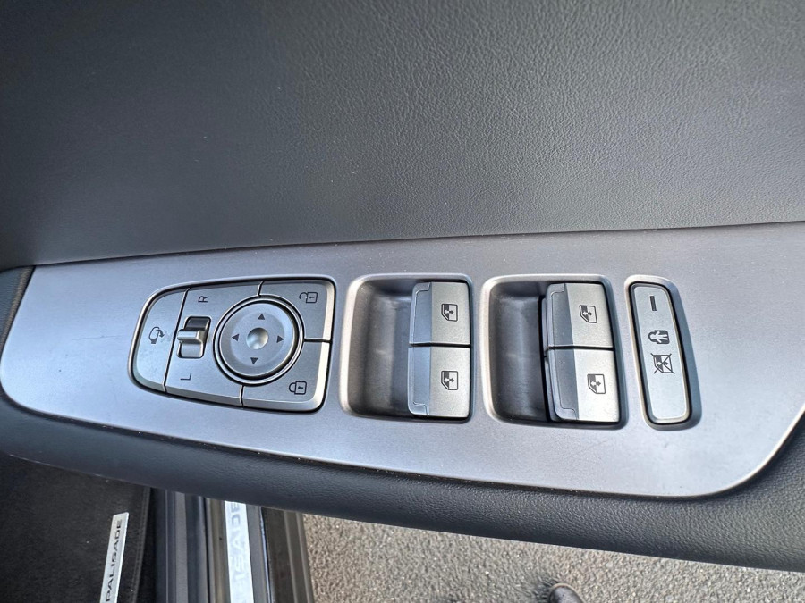 2021 Hyundai Palisade LX2.V1 Highlander SUV Image 19