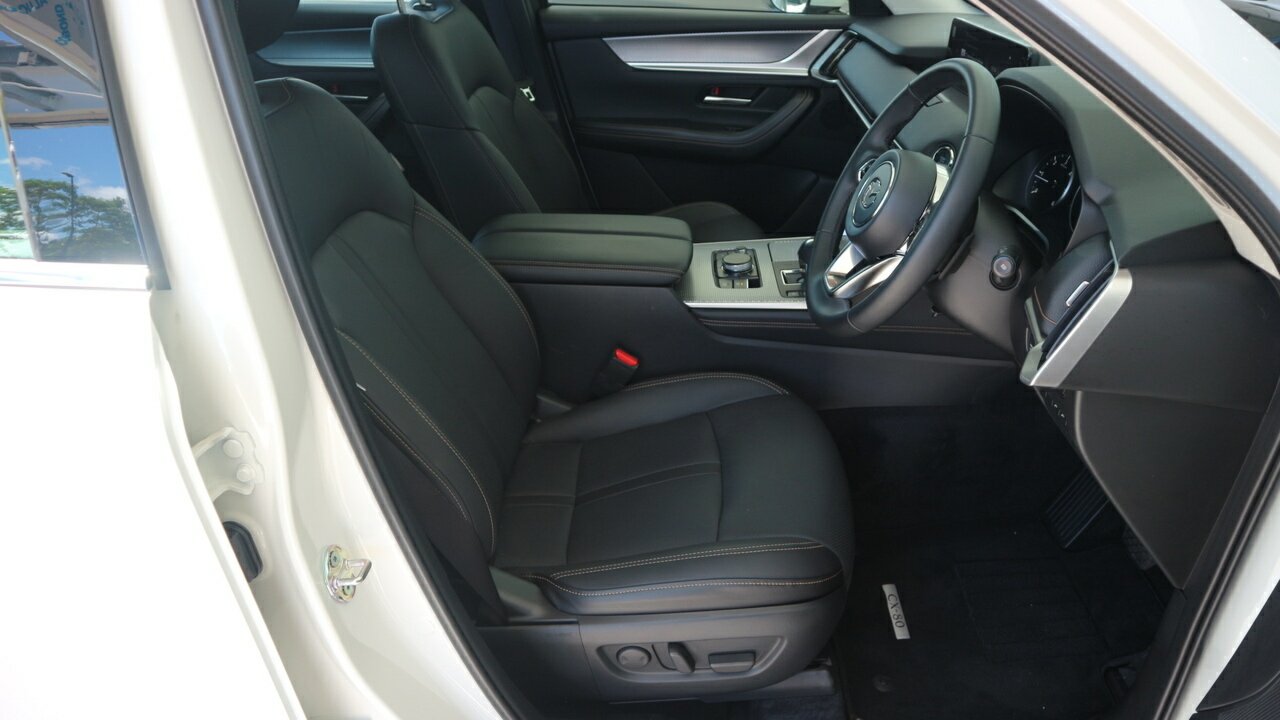 2024 Mazda CX-80 KL D50e Touring SUV Image 18