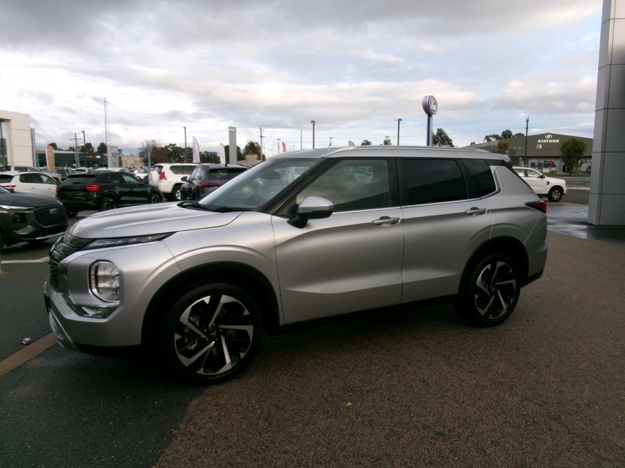 2023 Mitsubishi Outlander ZM Aspire SUV Image 3