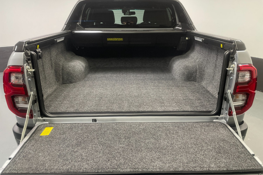 2022 Toyota HiLux Rogue Ute Image 15