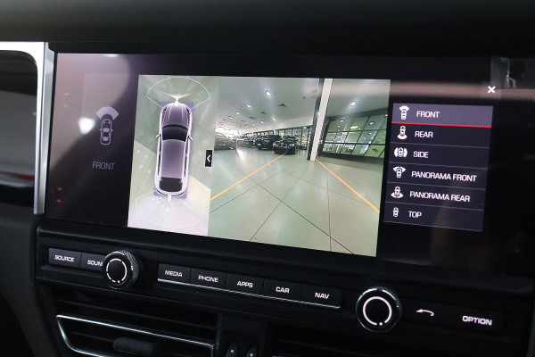 2020 Porsche Macan 95B GTS SUV image 11