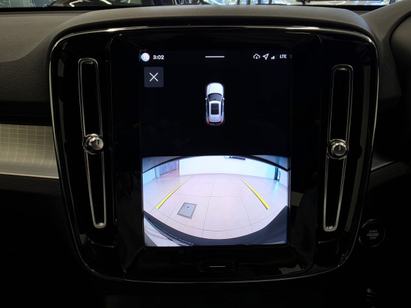 2025 MY26 Volvo XC40 XZ Plus B4 SUV image 13