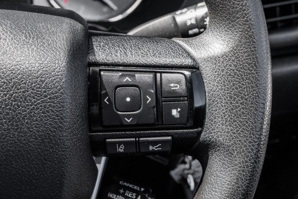 2022 Toyota HiLux GUN126R SR Cab Chassis Image 12