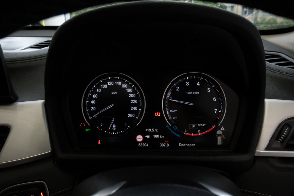 2022 BMW X1 F48 LCI sDrive20i SUV Image 20