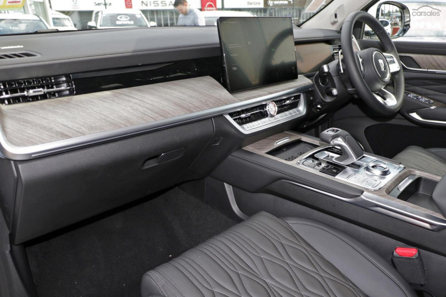2024 GWM Tank 500 P03 Lux Hybrid SUV Image 24