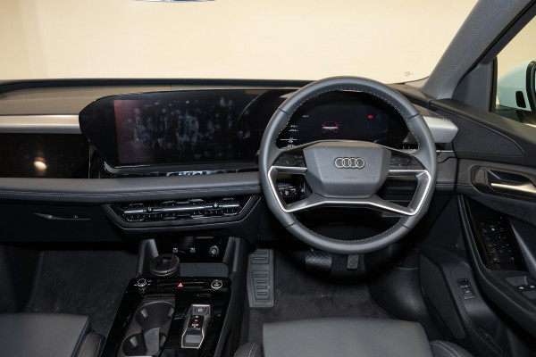 2026 Audi Q6 e-tron SUV image 7