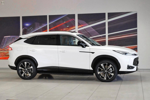 2025 MG HS AS33 Super Hybrid Essence SUV Image 5