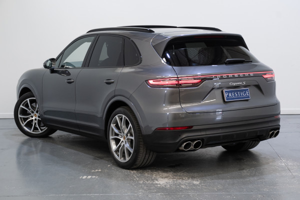 2019 Porsche Cayenne S SUV Image 9