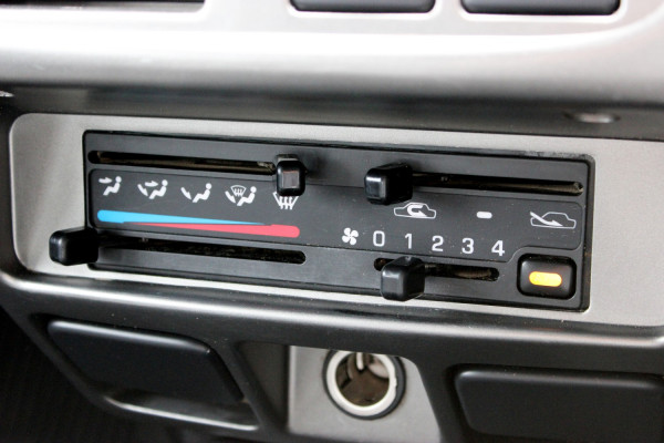 2015 Nissan Navara D22 S5 ST-R ST-R Utility - dual cab