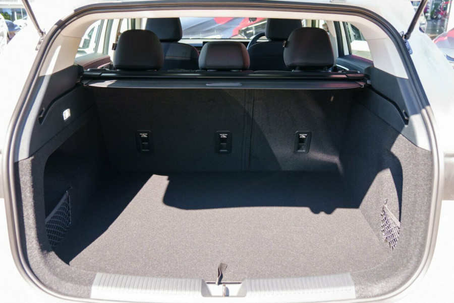 2024 MY24.5 MG HS AS33 Vibe SUV Image 8