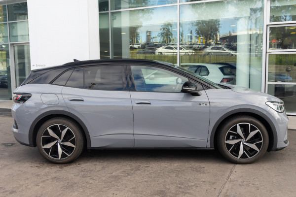 2025 MY25.5 Volkswagen ID. 4 E2 GTX SUV Image 3
