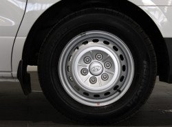 2017 Hyundai iLoad TQ3-V Series II Van Liftback