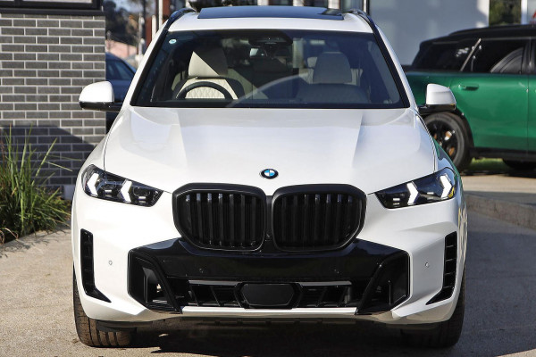 2026 BMW X5 G05 LCI xDrive30d M Sport SUV image 4