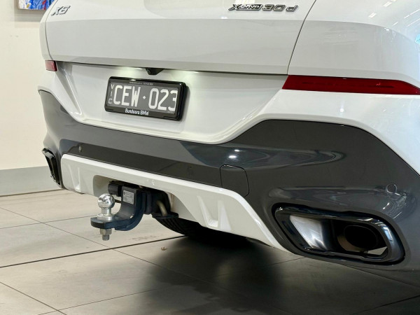 2022 BMW X6 G06 xDrive30d M Sport SUV image 13