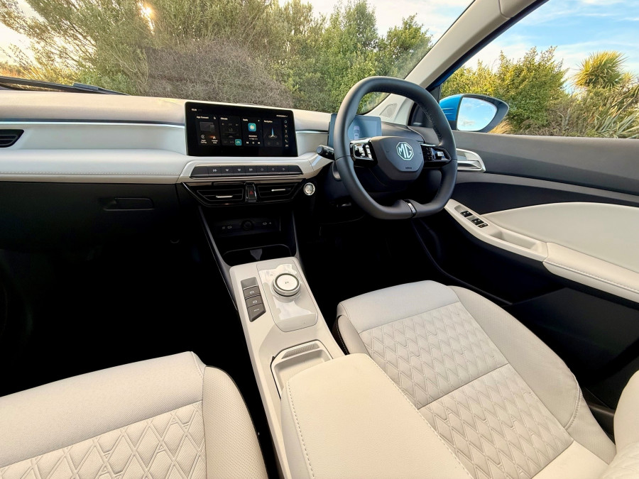 2026 MG MG3 Essence Hybrid+ Hatch Image 14