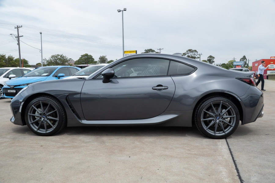 2023 Subaru BRZ ZD8  Coupe Image 3