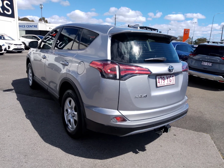 2018 Toyota RAV4 ZSA42R GX SUV Image 10