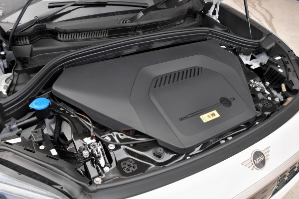 2026 MINI Countryman U25 E Favoured SUV image 25