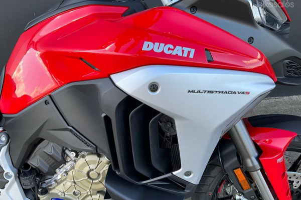 2023 Ducati Multistrada V4S
