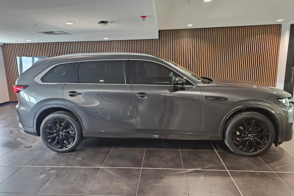 2025 Mazda CX-80 KL D50e GT SUV Image 4