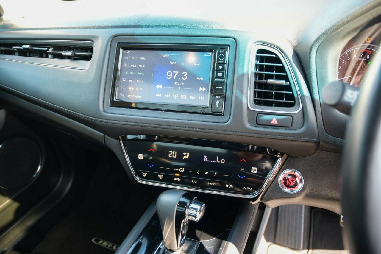 2018 Honda HR-V VTi-LX Hatchback Image 11