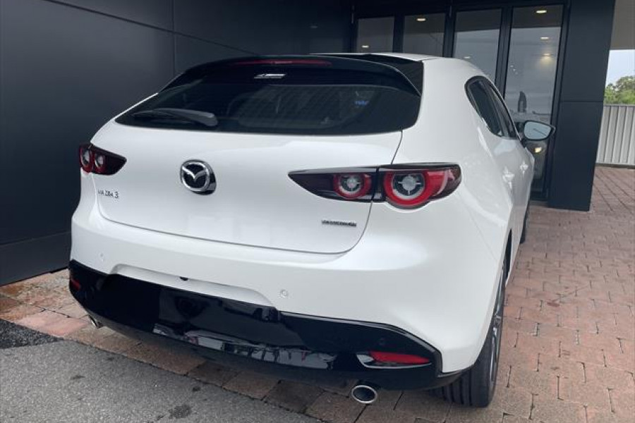 2024 Mazda 3 BP Series G20 Evolve Hatch Image 11