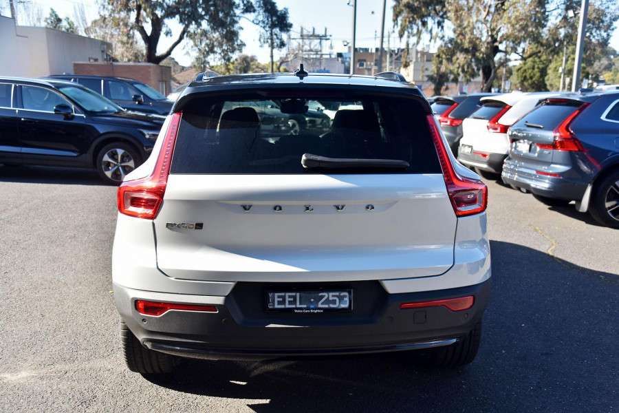 2026 MY27 Volvo EX40  Ultra Twin Motor Performance SUV Image 5