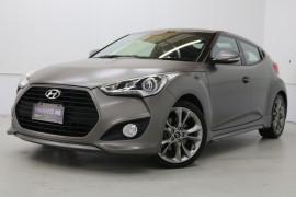 2016 Hyundai Veloster Coupe