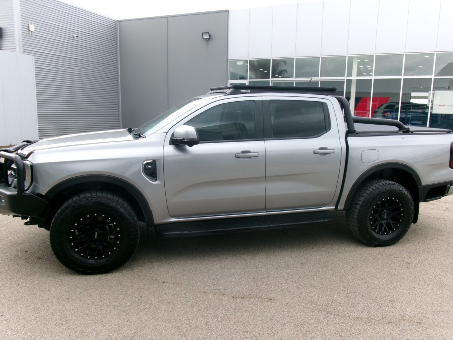 2022 Ford Ranger P703 XLT Cab Chassis Image 4