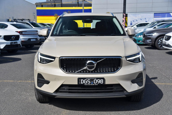 2024 MY25 Volvo XC40 XZ Plus B4 SUV Image 3