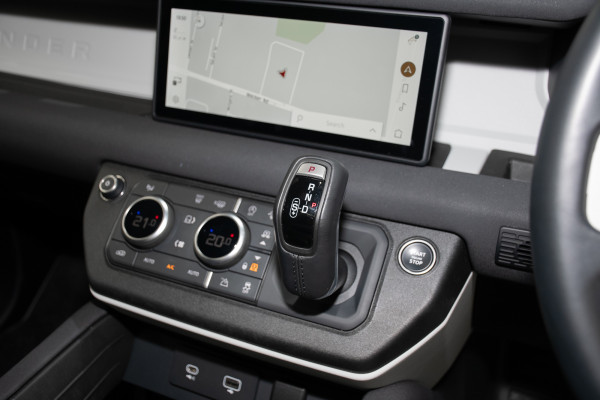 2023 Land Rover Defender L663 90 D250 S SUV image 16