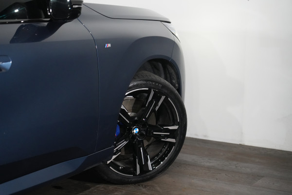 2025 BMW X3 M50 xDrive SUV image 11