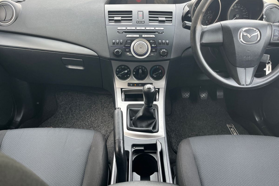 2010 Mazda 3 BL10F1 Neo Sedan Image 17