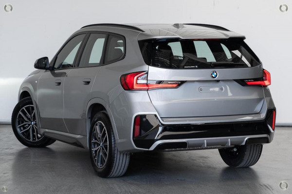 2026 BMW X1 U11 sDrive18i Sport Collection SUV image 2