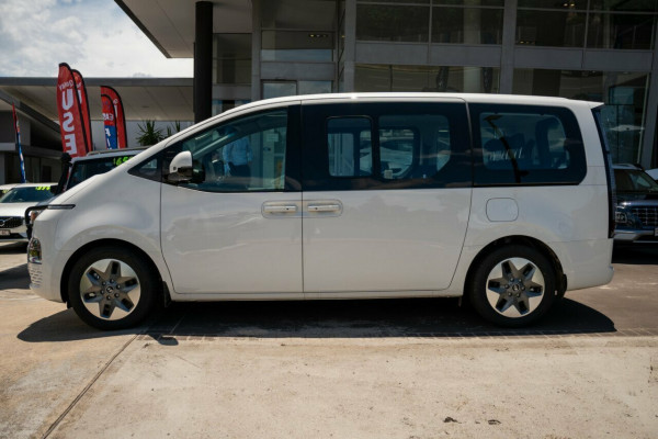 2024 Hyundai Staria US4.V2 Highlander People Mover