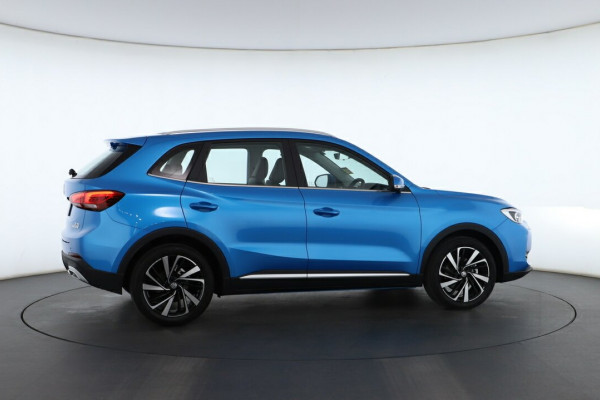 2025 MG ZS ZS32 Essence Turbo SUV Image 3