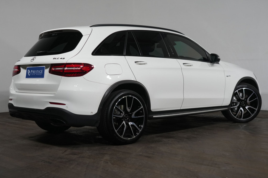 2019 Mercedes-Benz GLC-Class 43 SUV Image 10