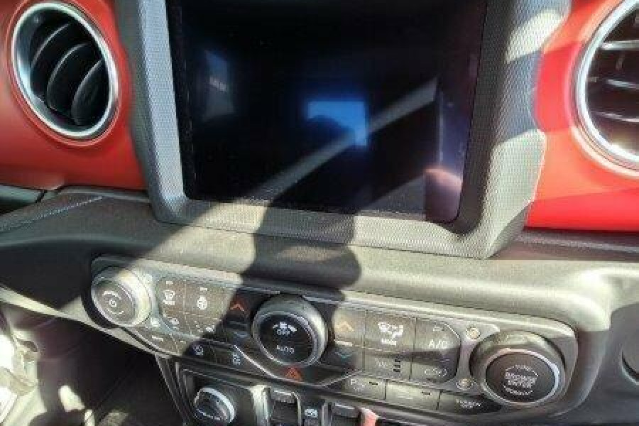 2023 Jeep Gladiator JT Rubicon Pickup Image 13
