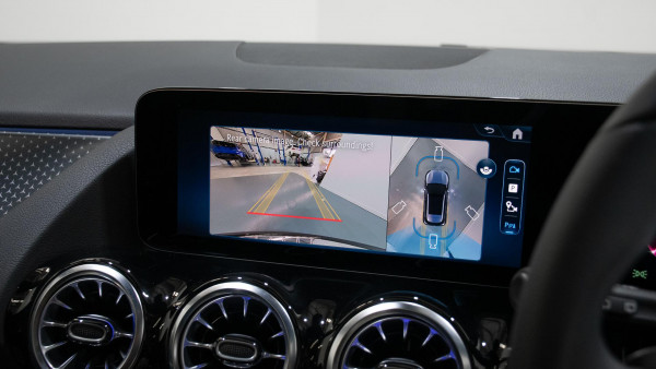 2026 Mercedes-Benz GLA-Class H247 GLA250 e with EQ hybrid technology SUV image 18