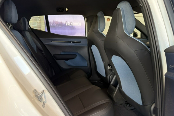 2024 Volvo EX30  Single Motor Extended Range Plus SUV Image 11
