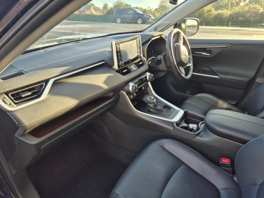 2021 Toyota RAV4 AXAH52R Cruiser SUV Image 30