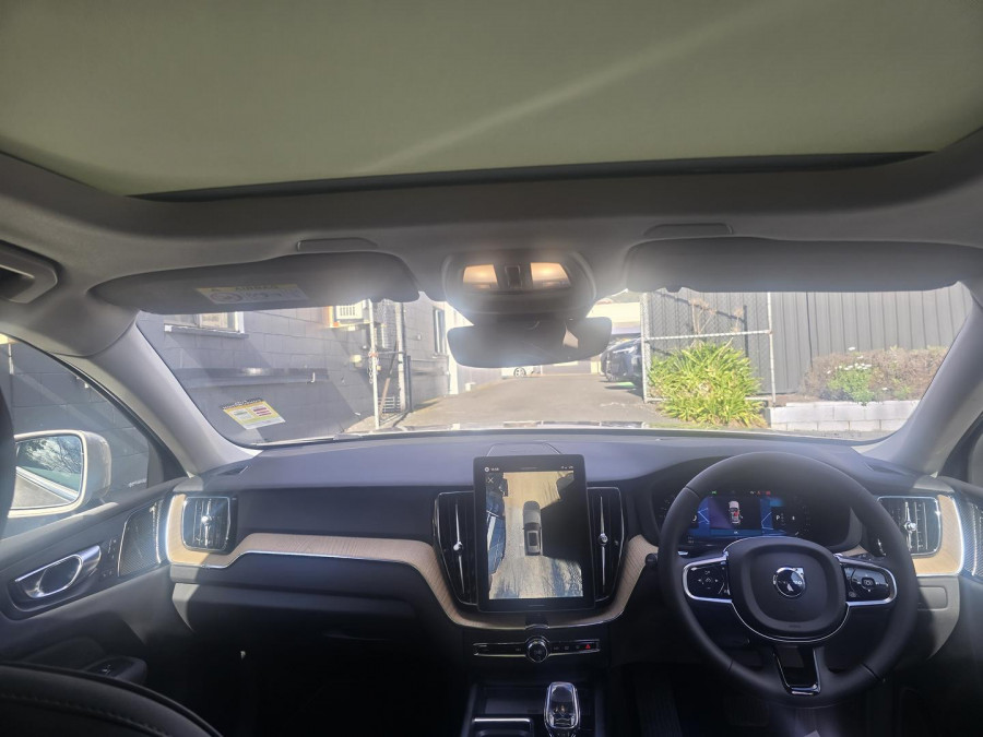 2026 Volvo XC60 UZ Plus B5 Bright SUV Image 13