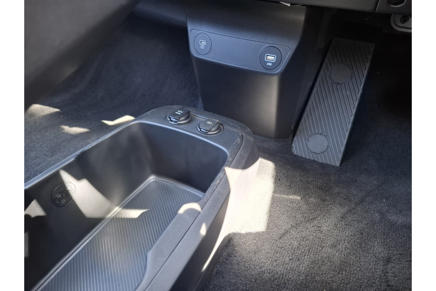 2024 Kia EV6 CV Air SUV Image 17