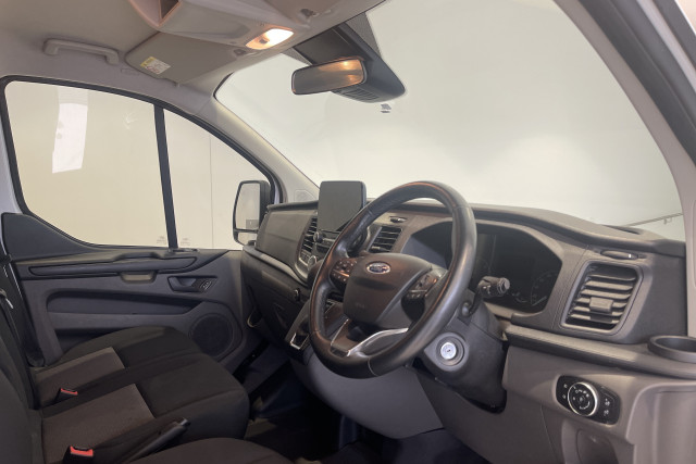 2019 MY19.75 Ford Transit Custom VN 340L Van Image 16