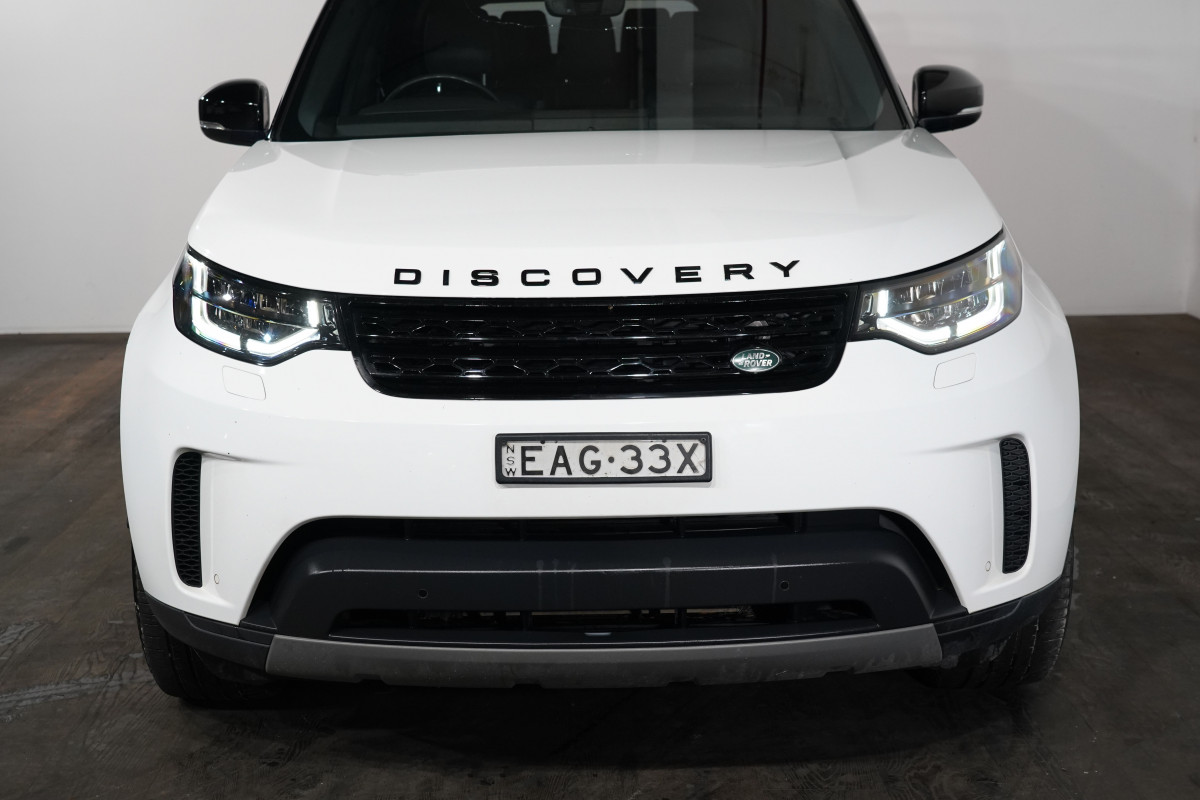 2018 Land Rover Discovery Sd6 Se (225kw) SUV Image 3