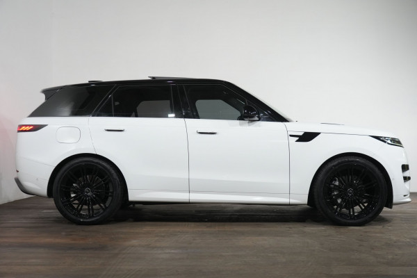 2025 Land Rover Range Rover Sport L461 D250 Dynamic SE SUV image 4